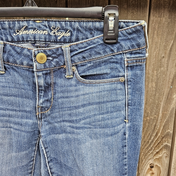 American Eagle Outfitters Women's Classic Blue Skinny Jeans Size 2 - Picture 8 of 16